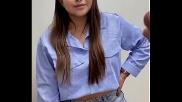Mamando una verga grande Yeimi mendez