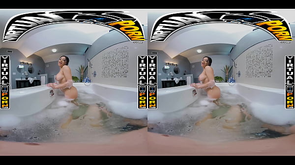 VIRTUAL PORN - Spicy Bubble Bath With Latin Babe Serena Santos In VR