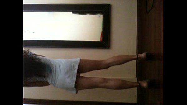 Eva Submissive. Showing off