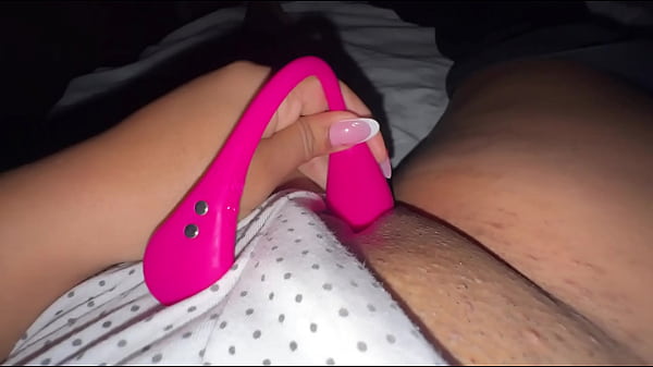 Download Video - mira como me masturbo antes de irme al trabajo