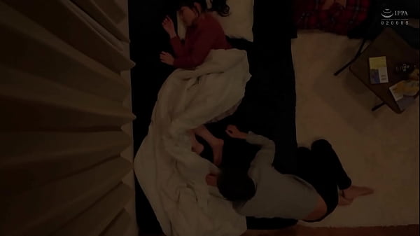 https://x.gd/4FEjE [Cuckold] Fucking her big ass & G cup tits in front of her boyfriend..! My friend and his girlfriend while having a drink at home...[voyeur]