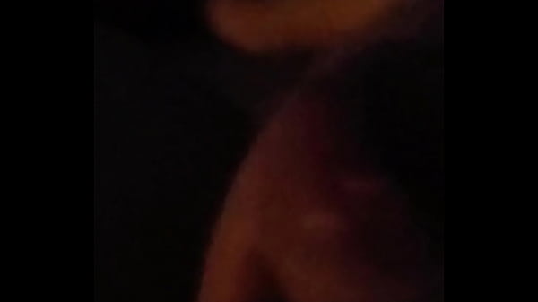 Só de pensar no meu macho eu gozo.