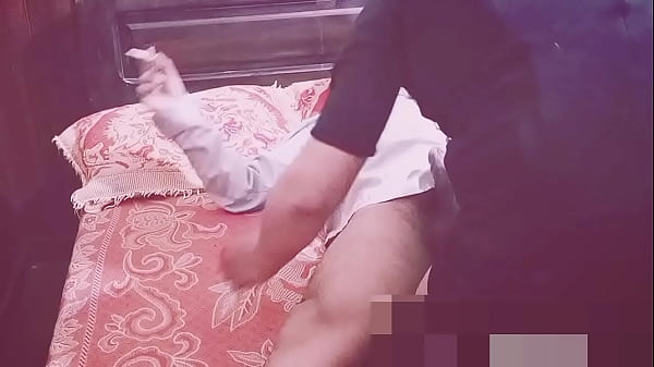 Download Video - Haciendo gritar a trava pasiva crossdresser en la cama