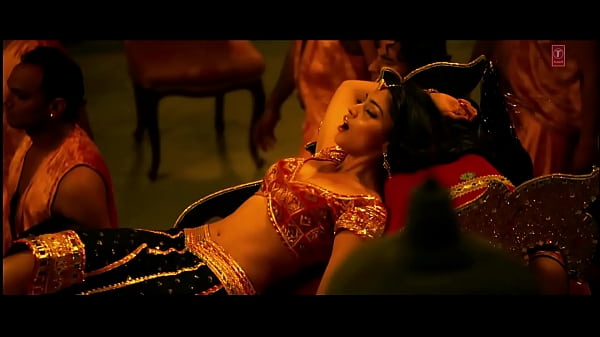 Mamelon Song Shriya Saran