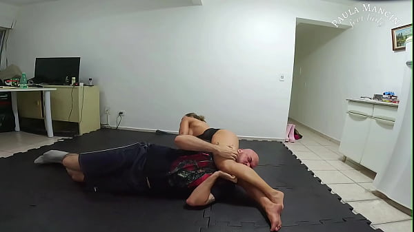 Scissoring on this weak Latino