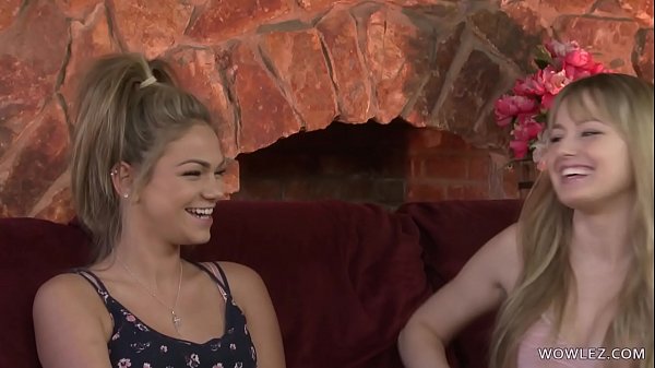 Cute Lesbian Teens Having Lesbian Sex