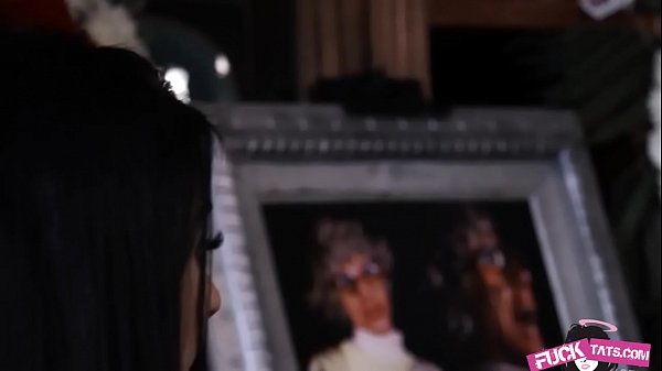 Ivy Lebelle In Dirty Grandpa 2