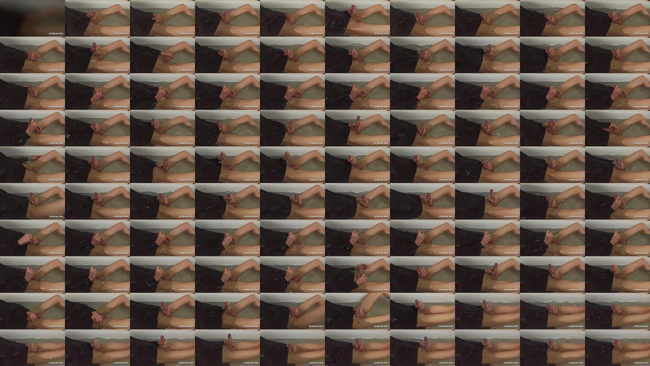 A young guy decided to masturbate in the bathroom 预览图