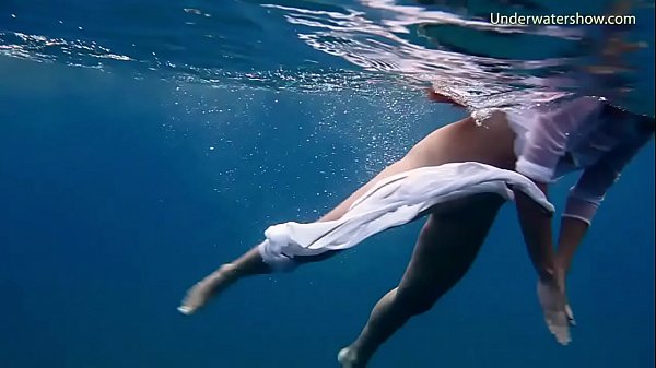 Tenerife babe swim naked underwater