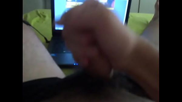 Download Video - pentelhudo batendo uma punheta