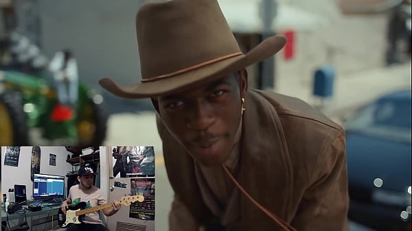 Lil Nas X - Old Town Road (Official Video) ft. Billy Ray Cyrus / (Bass Cover)