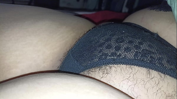 Download Video - &lbrack;Karmico&rsqb;&lbrack;Ma&ntilde;anero&rsqb; camel toe de mi esposa de madrugada la grabo sin que se de cuenta 4K