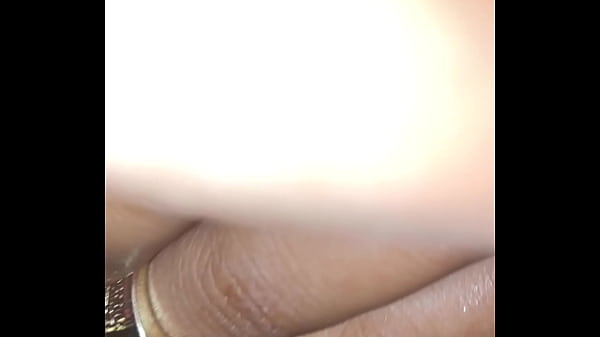 thumb comendo a moren a caba