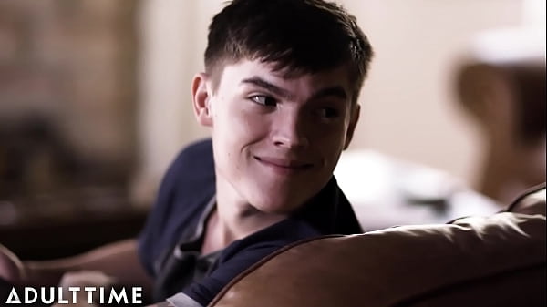 Stepmom Mona Wales Gets Fucked By Her Horny Stepson