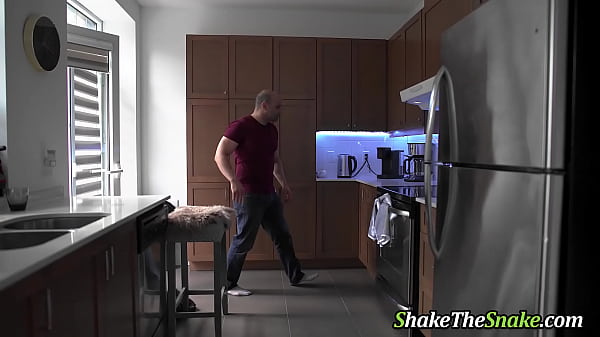 Perfect Sex On The First Date With Skinny Girl