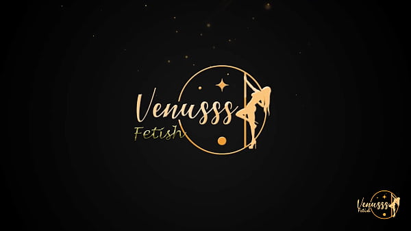 Venus and Raquel exploring their armpits with licks and sniffs!