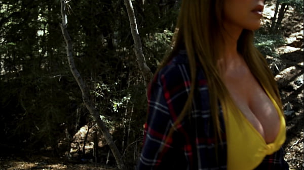 Kianna Dior Cum Craving Hiker featuring Jonni Darkko