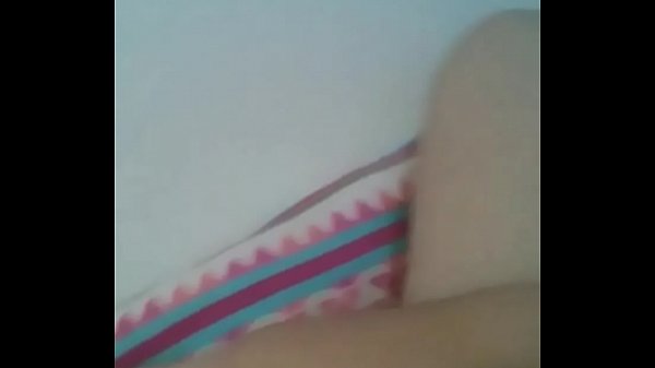 thumb chubby touching
