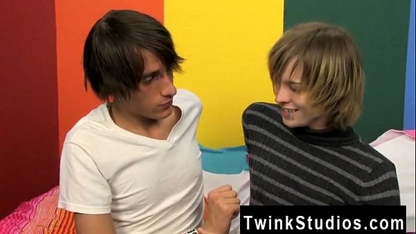Twink sex The nice tatted and pierced boy Miles...