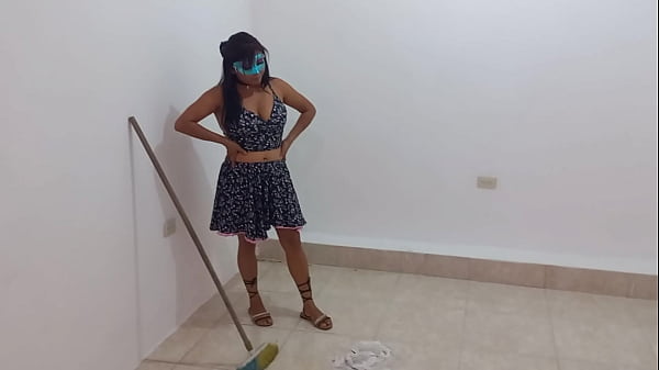 WHEN YOU JUST GO TO WORK AND END UP HAVING A HOT DAY!! LAZY AND REBEL EMPLOYEE TALKS WITH HER COWORKER. THEN THE BOSS'S STEPSON ARRIVES AND THEY END UP HAVING SEX AT WORK