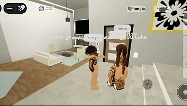 A girl with a huge ass ask me to fuck at her house. Roblox Brookhaven