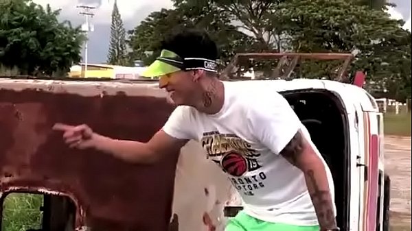 The gucci monster fucking the flow