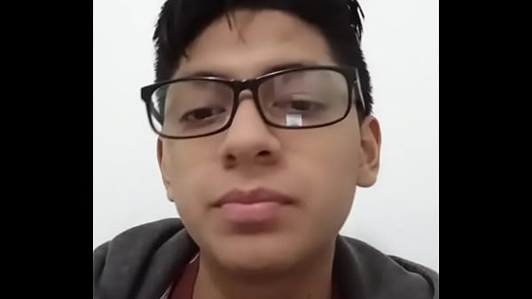 Muestra su consalor en t.