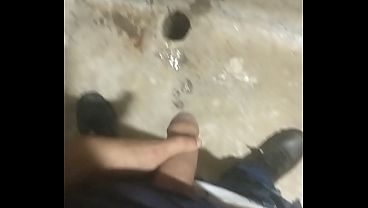 Mijan## e gozan## no trabalho, com medo do meu patrão me ver