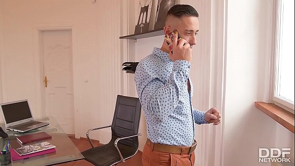 Hottest tennant ever Sienna Day fucked by real estate agent and client