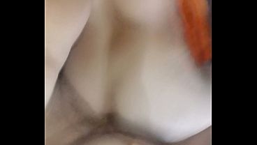 Convencí a mi vecina de cojer y me mueve su rico culito,le termino echando la leche en su espalda para no embarazarla