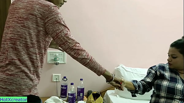 Indian Hot Madam Diya fucking with Hotel Cleaner Boy!! Hindi Hot Sex