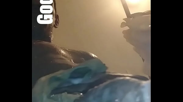 Download Video - BBC BLIXYGOD  in the shower