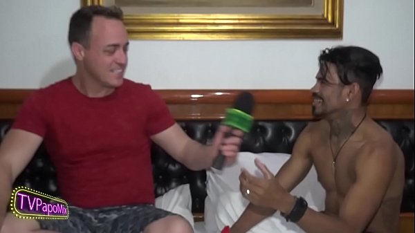 Download Video - &num;Suite69 -  Ronny Aislan fala sobre show de sexo ao vivo no Club Rainbow em S&atilde;o Paulo - Parte Final