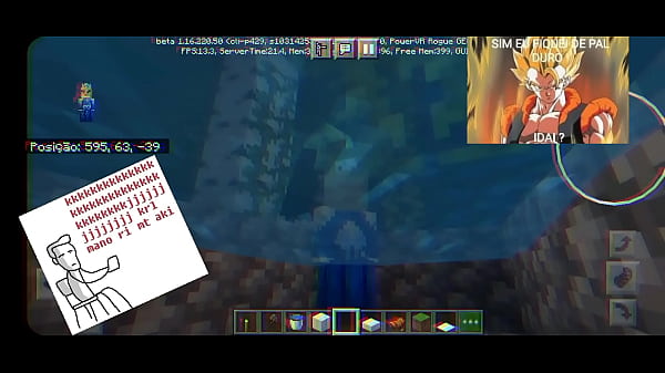 Loirinha safada mamando na piscina