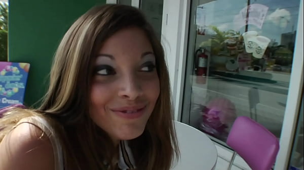 Morgan Dayne Gets Her Face Splattered With Jizz After Getting Picked Up