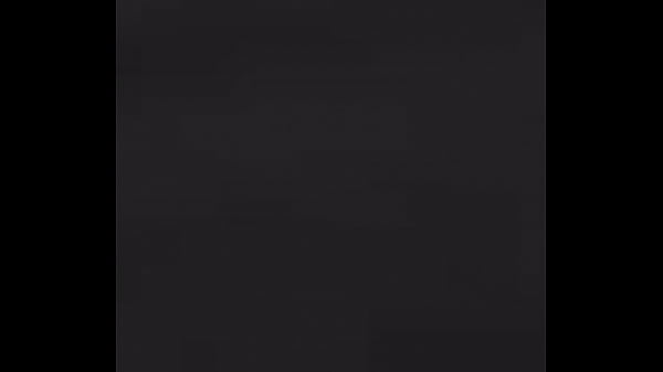 PEITO DA NOVINHA BALAN&Ccedil;ANDO