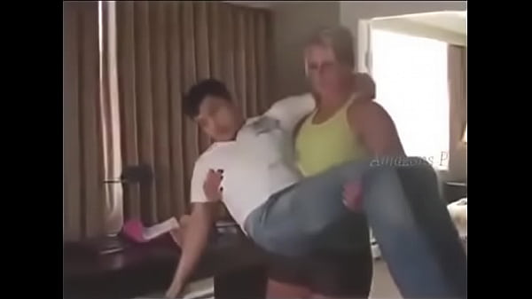 tall strong amazon role reversal humping guy