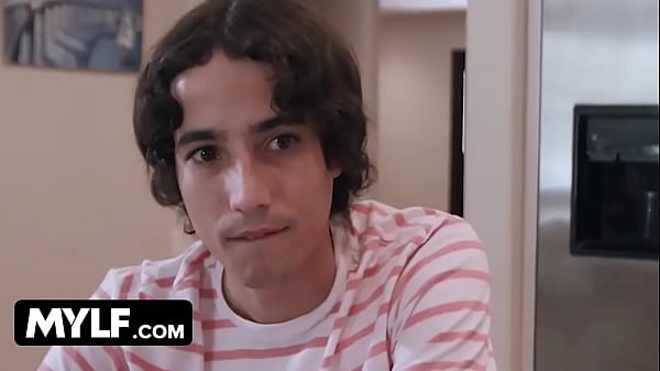 Download Video - stepDaughter doesn't realize stepMOM fucking her BF- Melissa Lynn