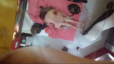 Very relaxing massage in a motel bed
