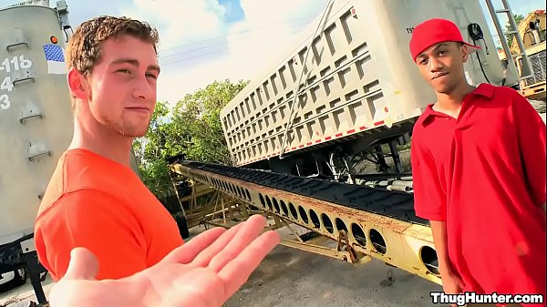 THUG HUNTER - Connor Maguire Hunting In The Hea...