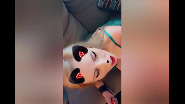 Danielle Roy and Snoopy88 foreplay fun