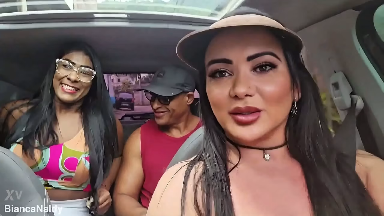 FIQUEI DE &Aacute_GUA NA BOCA COM O CASAL DE PASSAGEIRO. O CLIMA ESQUENTOU .