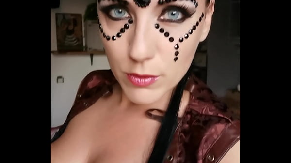 Si vous sortez l'après-midi au pool party de l'abso-spa ! Venez me faire un ...