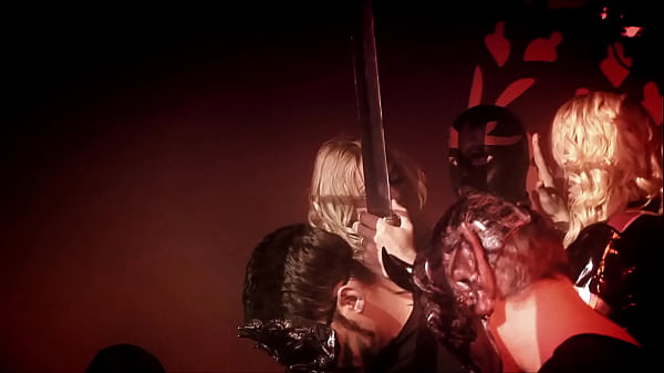 Natalli Diangelo Meets Her Secret Lover In A Ca...