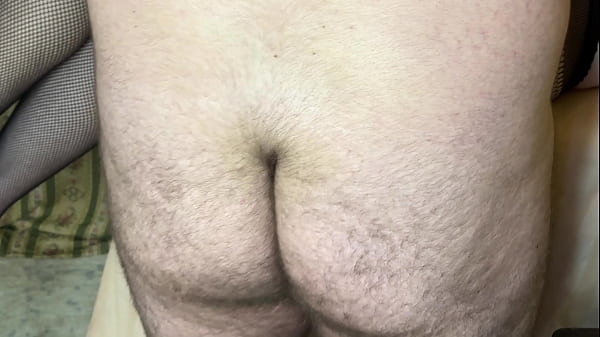 Real homemade threesome with unprotected creampies inside slut wife pussy!