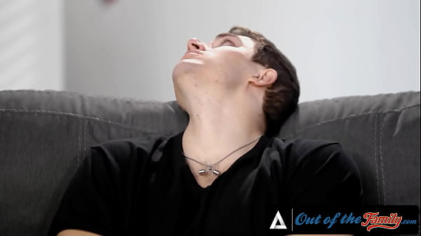 Stepmom Brooke Banner Fucks Her Stepson Behind Dad's Back