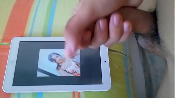 Download Video - Masturbating with my ex-girlfriend's photos