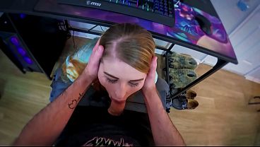 My Stepsister Tried to Make Me Lose ARK From Under the Desk
