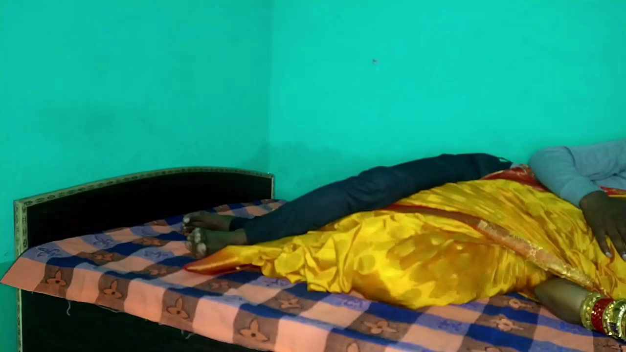 Stepsister and stepbrother hard fucking with Hindi voice