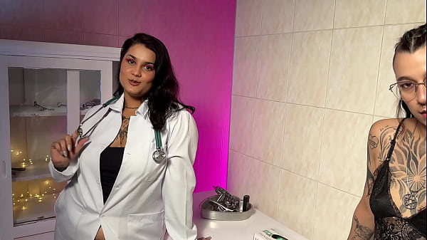 Consulta Proibida: Roleplay M&eacute;dico(a)   Paciente com Venus e D&rsquo;Louise